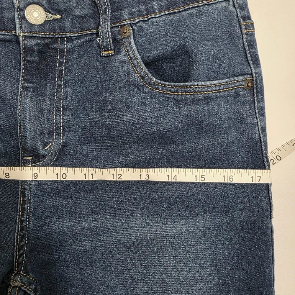 Levis levi’s 512